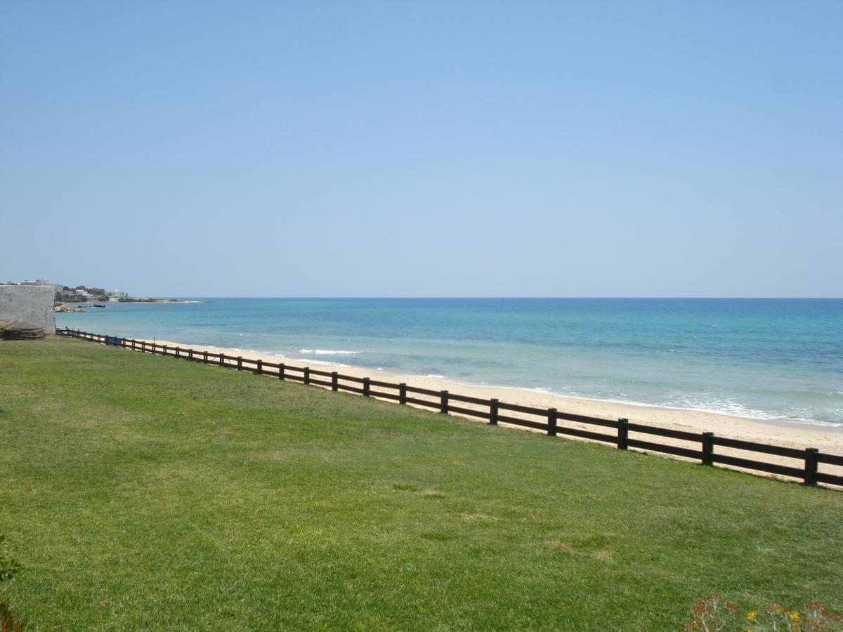 B&B Cote D'Azur الحمامات المظهر الخارجي الصورة