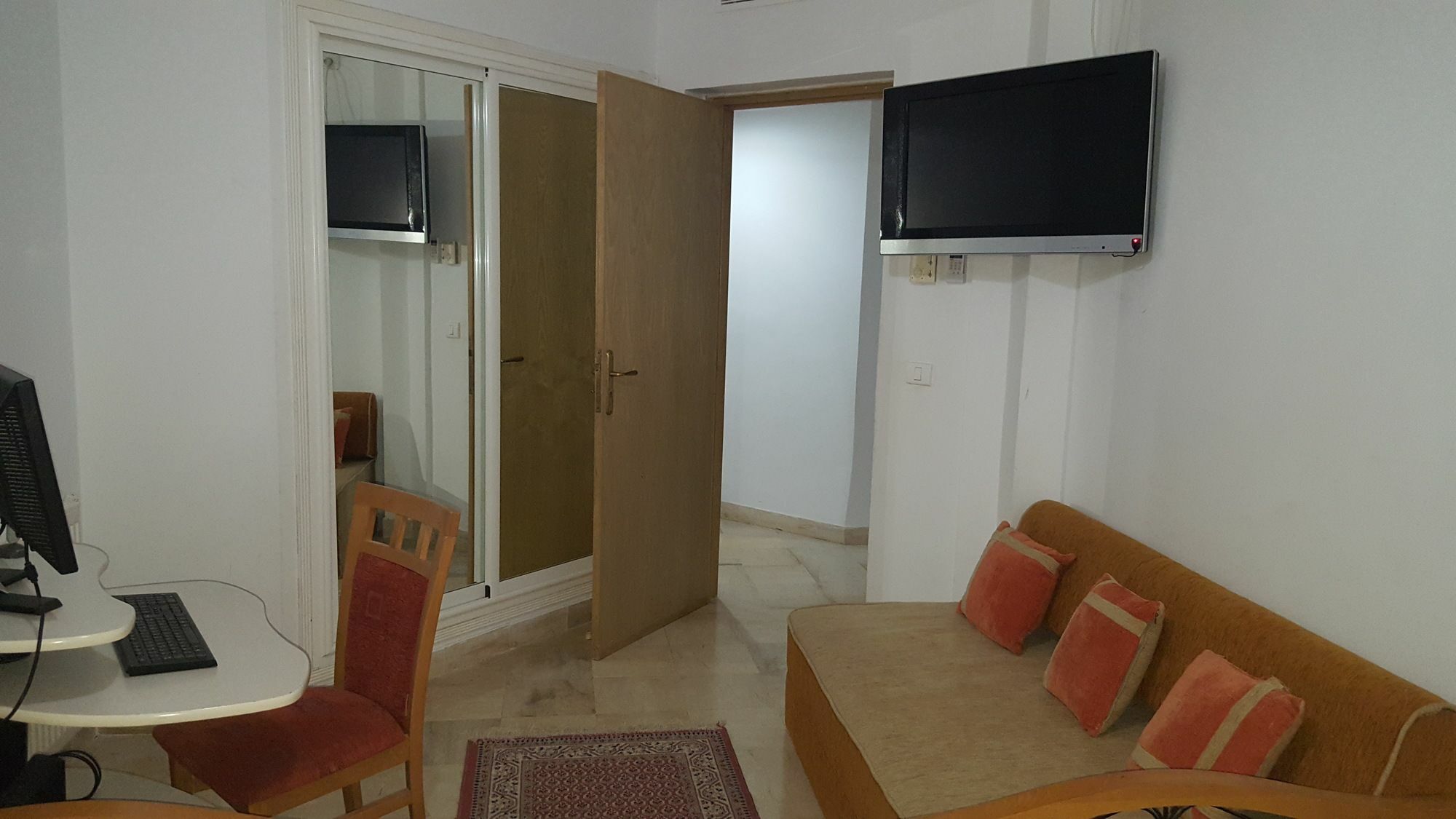 B&B Cote D'Azur الحمامات المظهر الخارجي الصورة