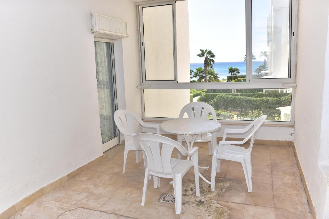 B&B Cote D'Azur الحمامات المظهر الخارجي الصورة